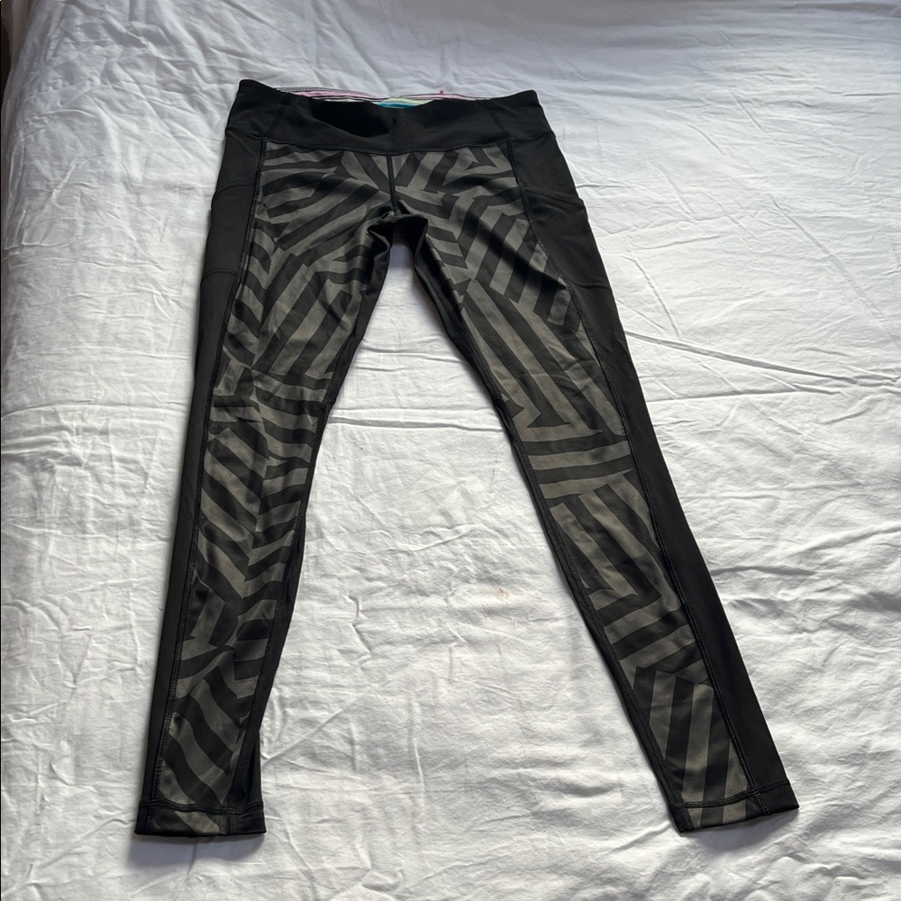 lululemon athletica limited edition leggings